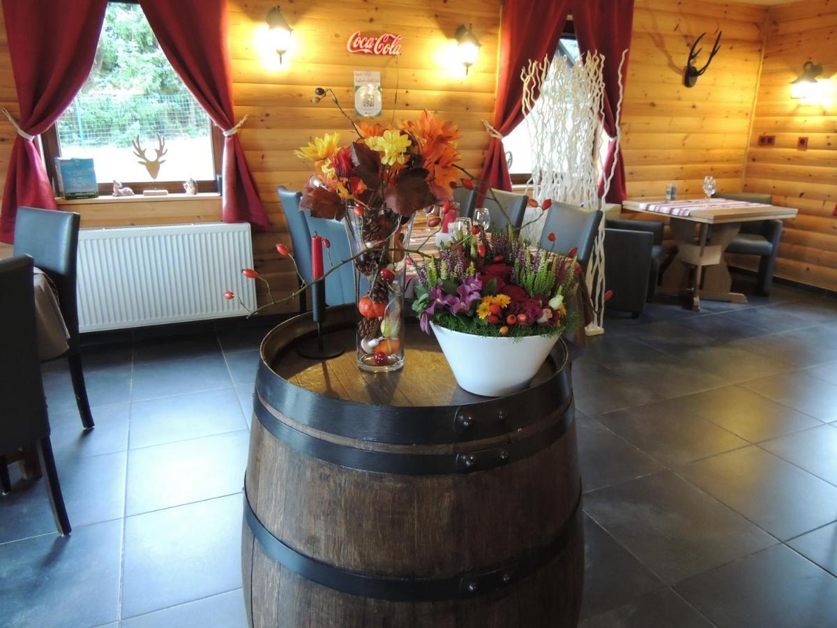 Dochamps Auberge "La Fourchette Paysanne" מראה חיצוני תמונה