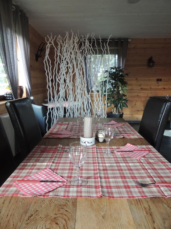 Dochamps Auberge "La Fourchette Paysanne" מראה חיצוני תמונה