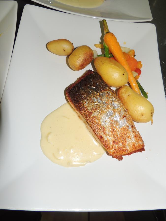 Dochamps Auberge "La Fourchette Paysanne" מראה חיצוני תמונה