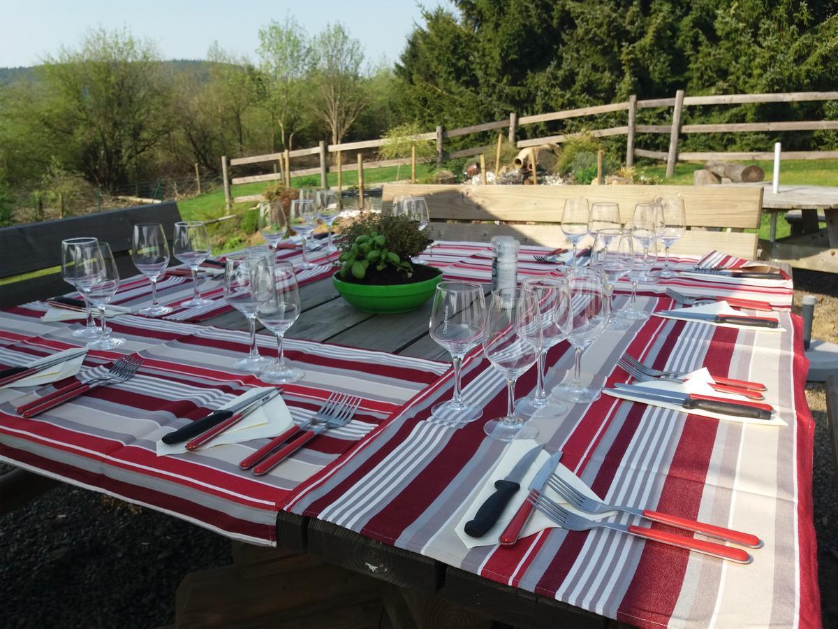 Dochamps Auberge "La Fourchette Paysanne" מראה חיצוני תמונה